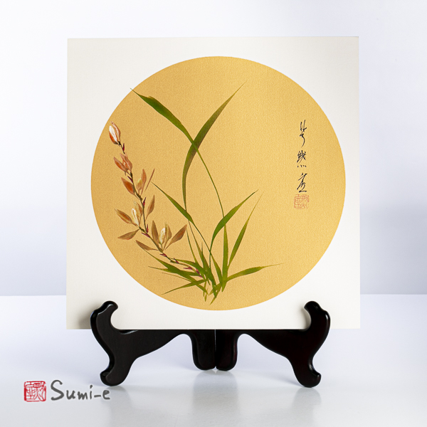 Opera dipinta a mano su carta di riso dorata montata su cartoncino 38x38cm rappresentante i fiori dell'orchidea dei quattro nobili