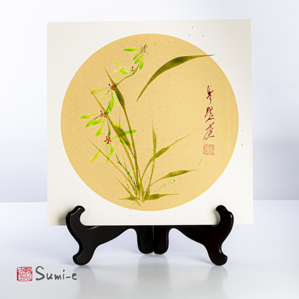 Opera dipinta a mano su carta di riso dorata montata su cartoncino 38x38cm rappresentante fiori di orchidea verde simbolo dell'estate nella cultura giapponese