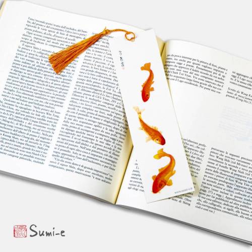 segnalibro-libro-sumie-pittura-inchiostro-giapponese-nappina-carpe-koi-pesci